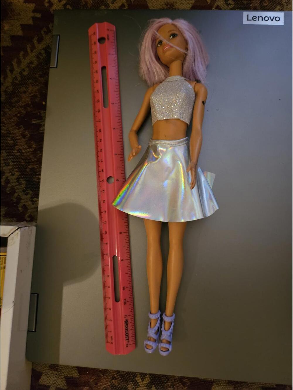 Barbie Careers Pop Star Barbie Doll Silver Iridescent Top Skirt Pink Hair Y2k